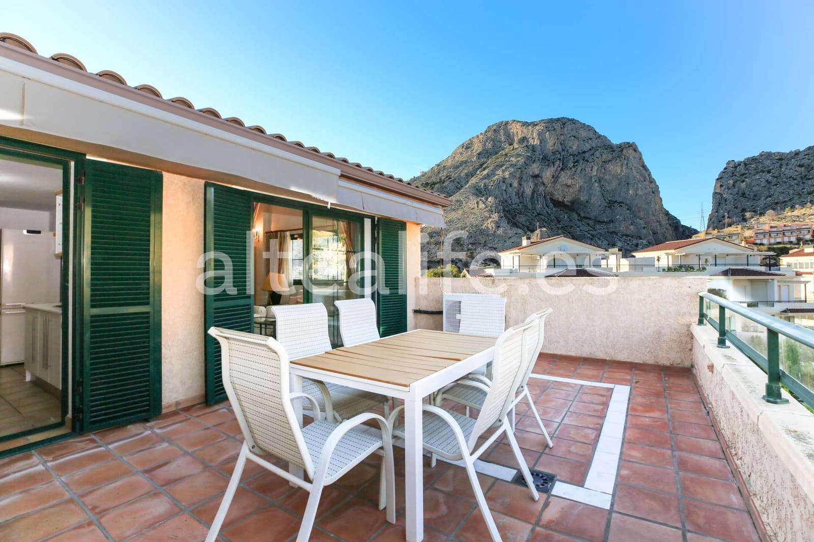 1 bedroom Apartment for rent in Altea with pool garage - € 1,150 (Ref: 9737299)