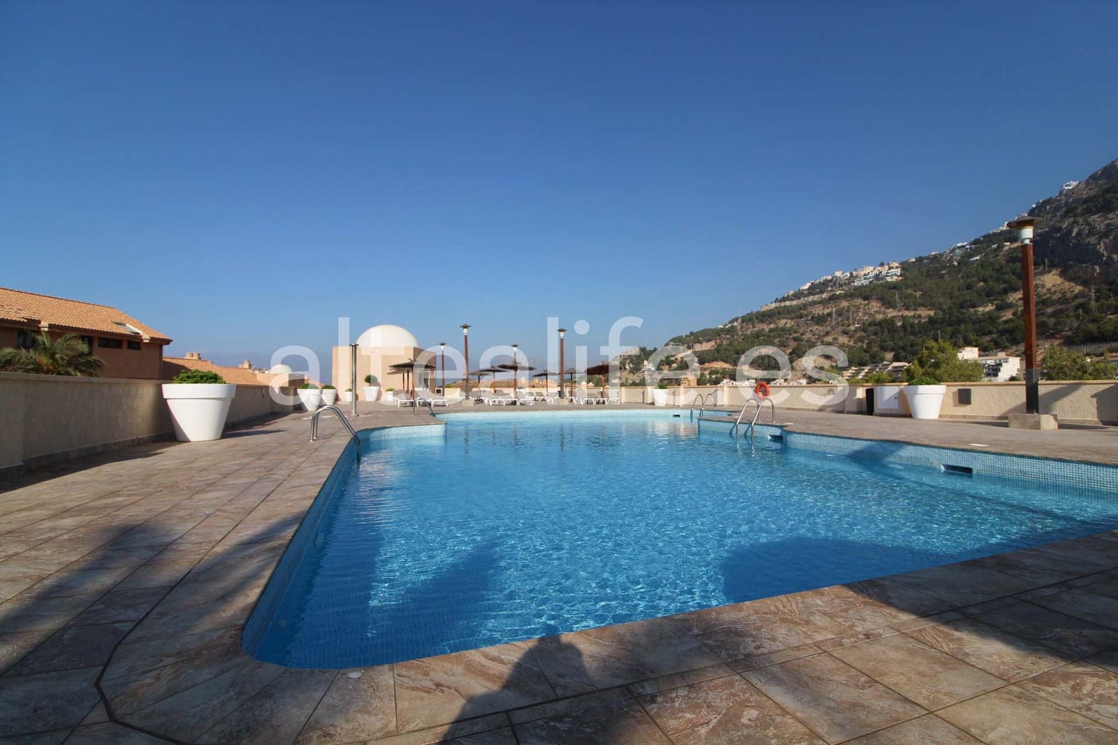 1 bedroom Apartment for rent in Altea with pool garage - € 1,150 (Ref: 9737299)