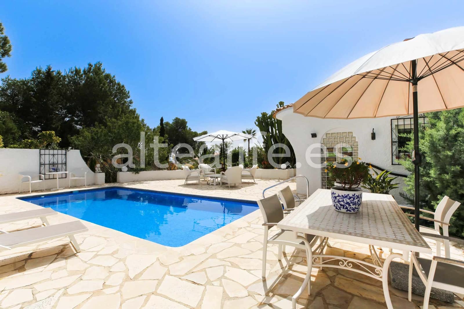 3 sypialnia Willa na sprzedaż w Altea z basenem garażem - 549 000 € (Ref: 9781994)