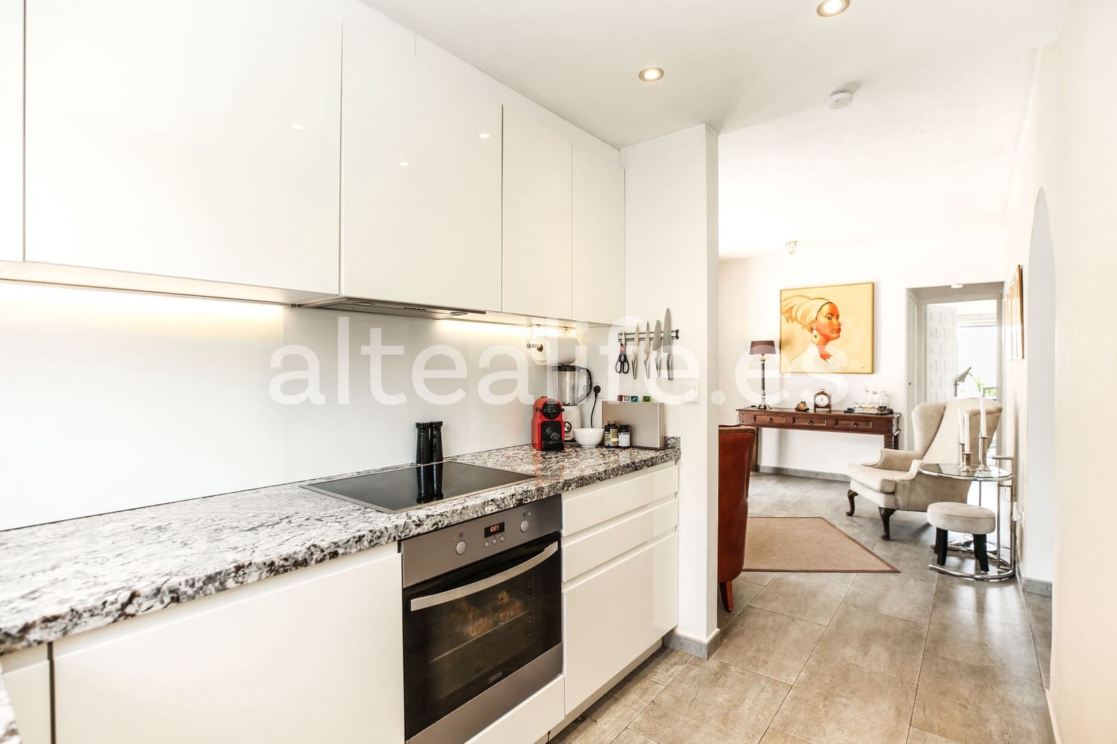 3 sypialnia Willa na sprzedaż w Altea z basenem garażem - 549 000 € (Ref: 9781994)