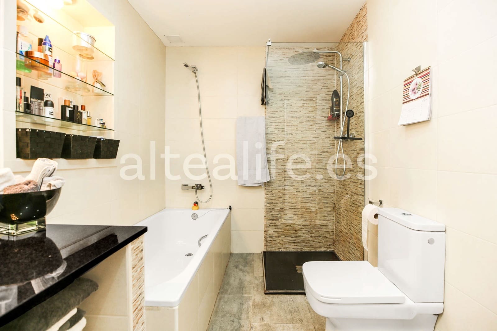 3 sypialnia Willa na sprzedaż w Altea z basenem garażem - 549 000 € (Ref: 9781994)