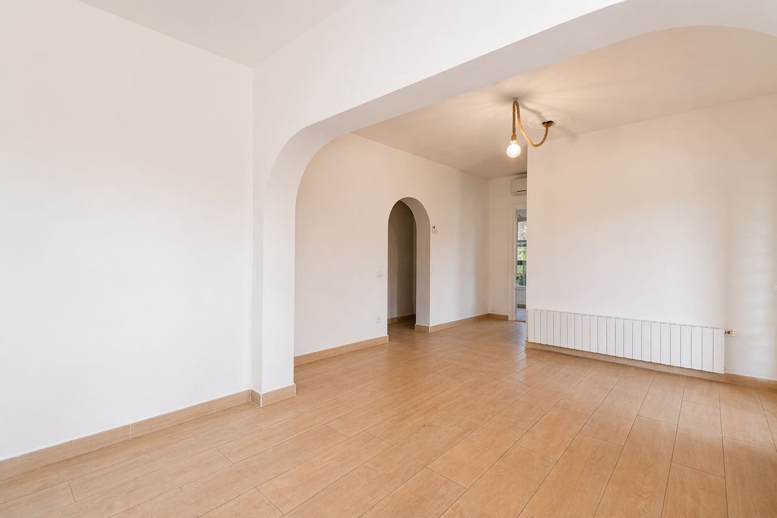 3 sovrum Villa att hyra i La Nucia med pool - 2 500 € (Ref: 9804777)