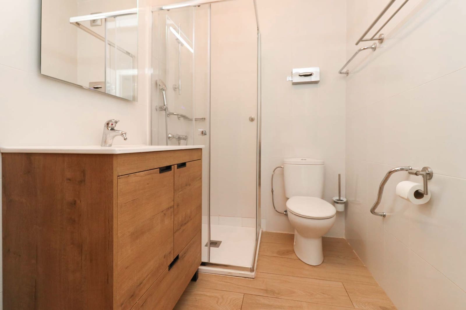 3 sovrum Villa att hyra i La Nucia med pool - 2 500 € (Ref: 9804777)