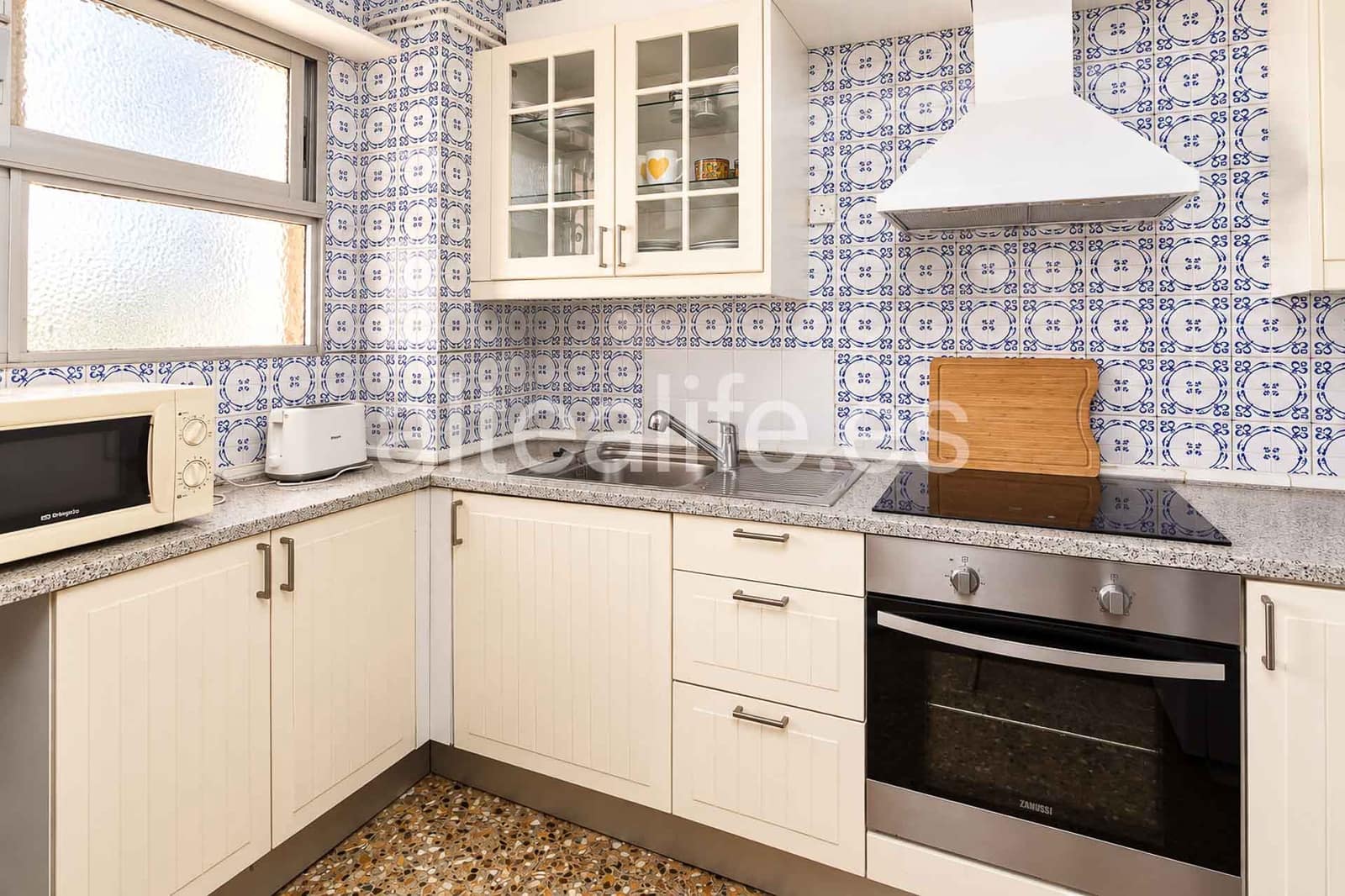 2 slaapkamer Appartement te koop in Altea met garage - € 298.000 (Ref: 9805661)