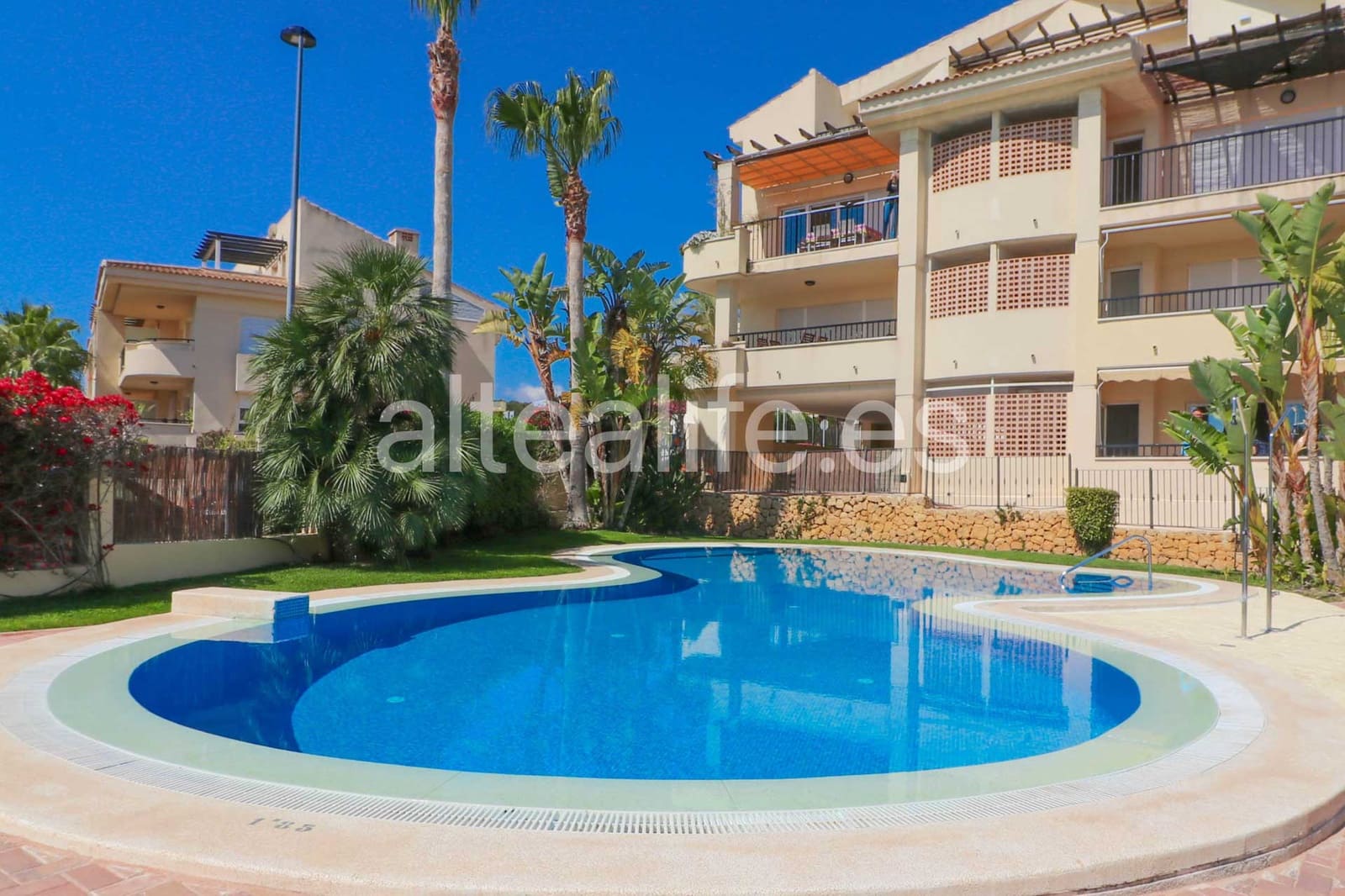 1 soveværelse Lejlighed til salg i Altea med swimmingpool garage - € 270.000 (Ref: 9816597)