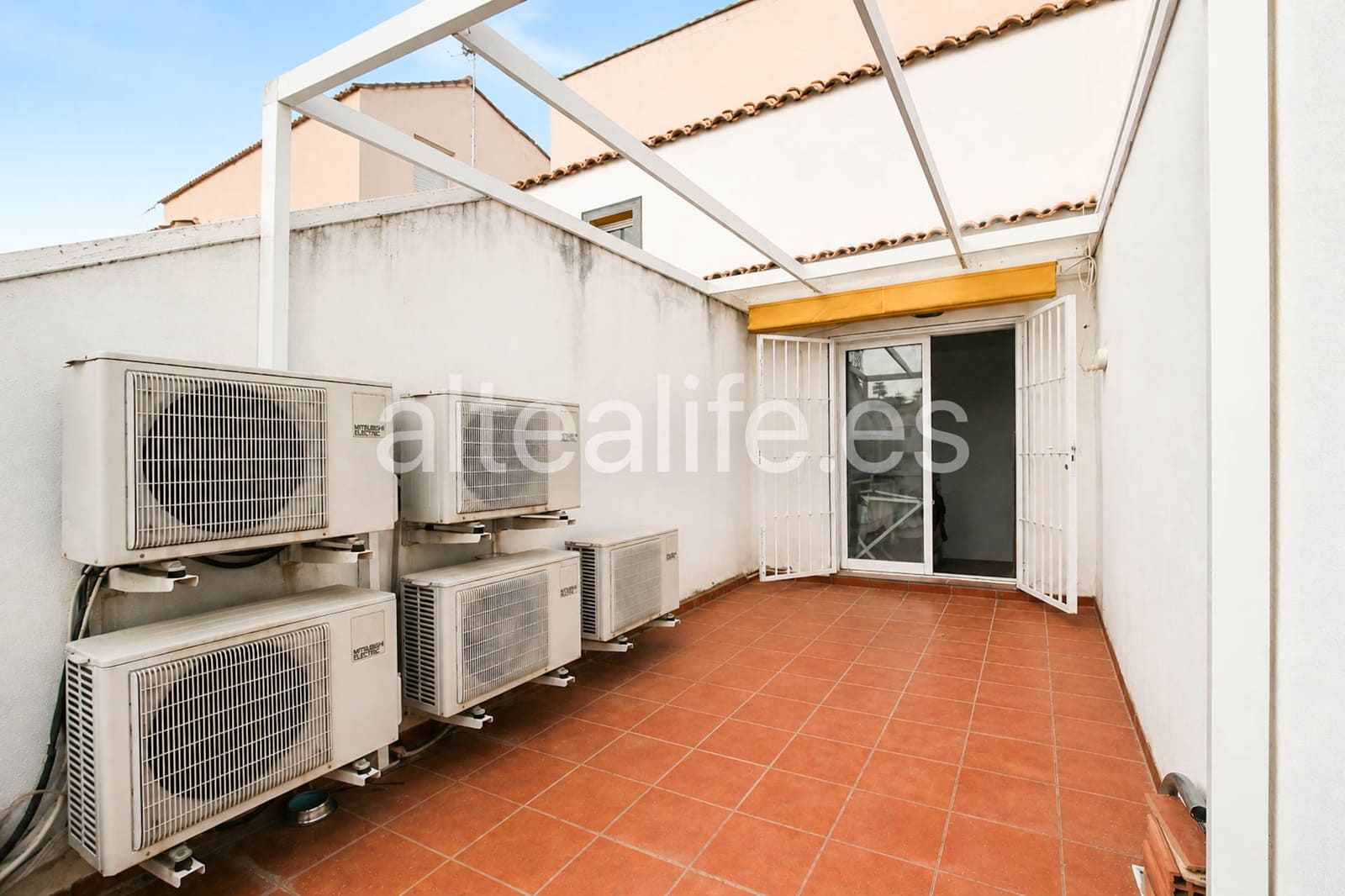 4 chambre Maison Troglodyte à vendre à La Nucia avec garage - 375 000 € (Ref: 9824112)