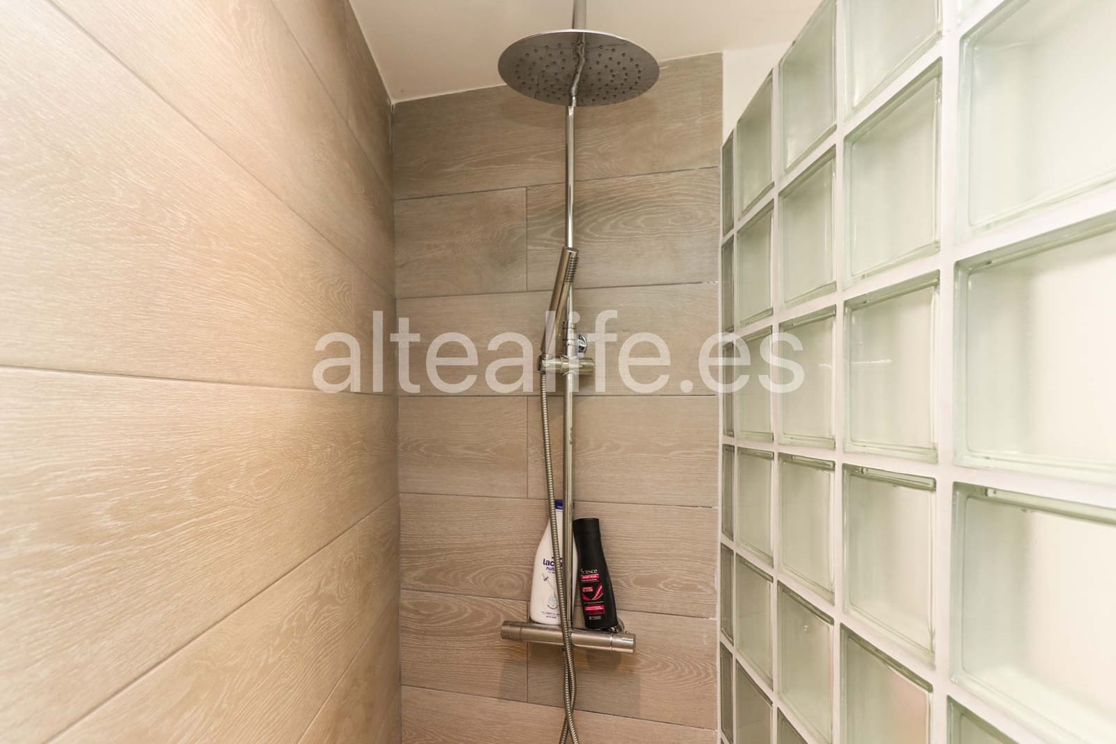 1 quarto Apartamento para venda em Altea - 198 000 € (Ref: 9831926)