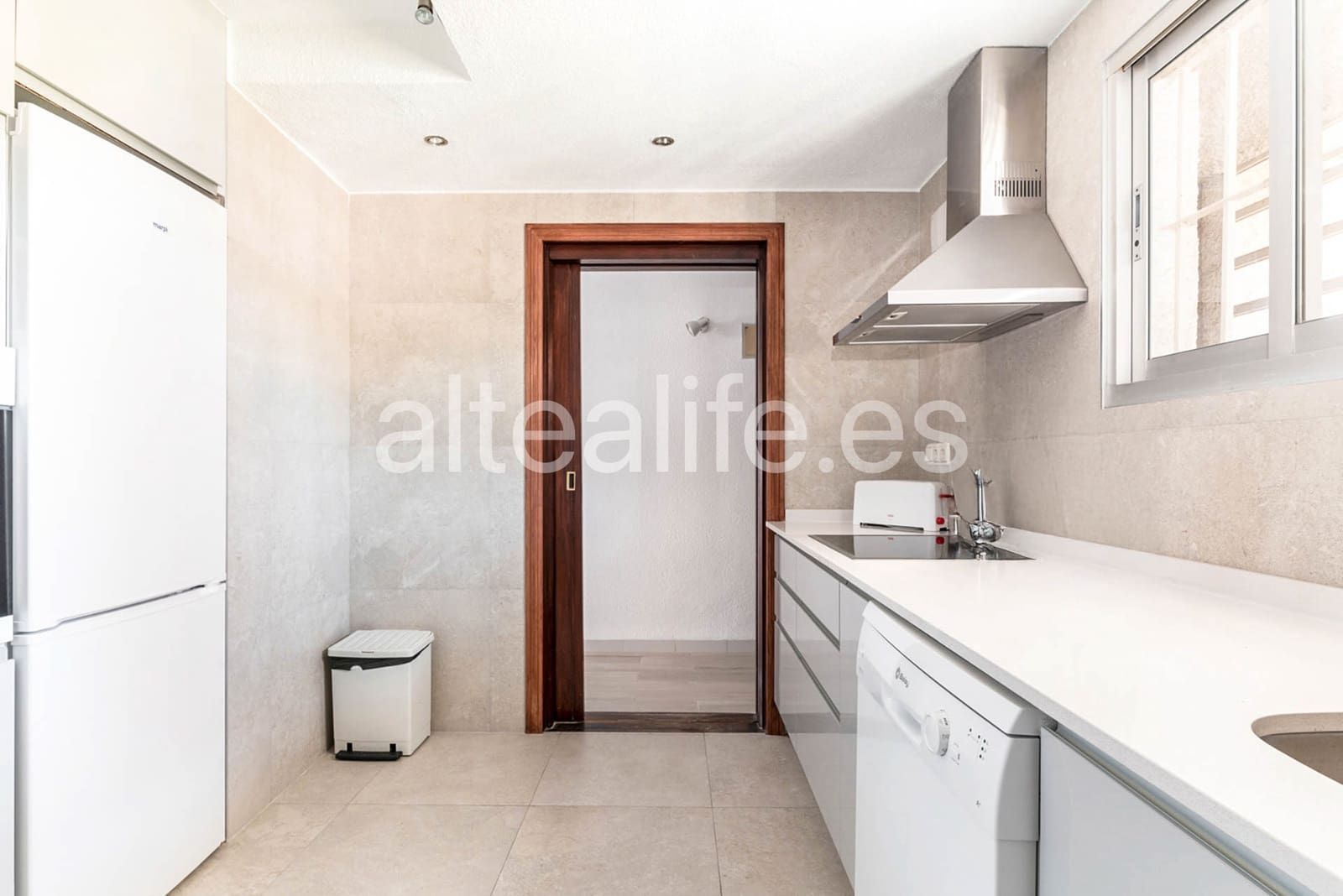 2 soverom Leilighet til salgs i Altea med svømmebasseng garasje - € 475 000 (Ref: 9844250)