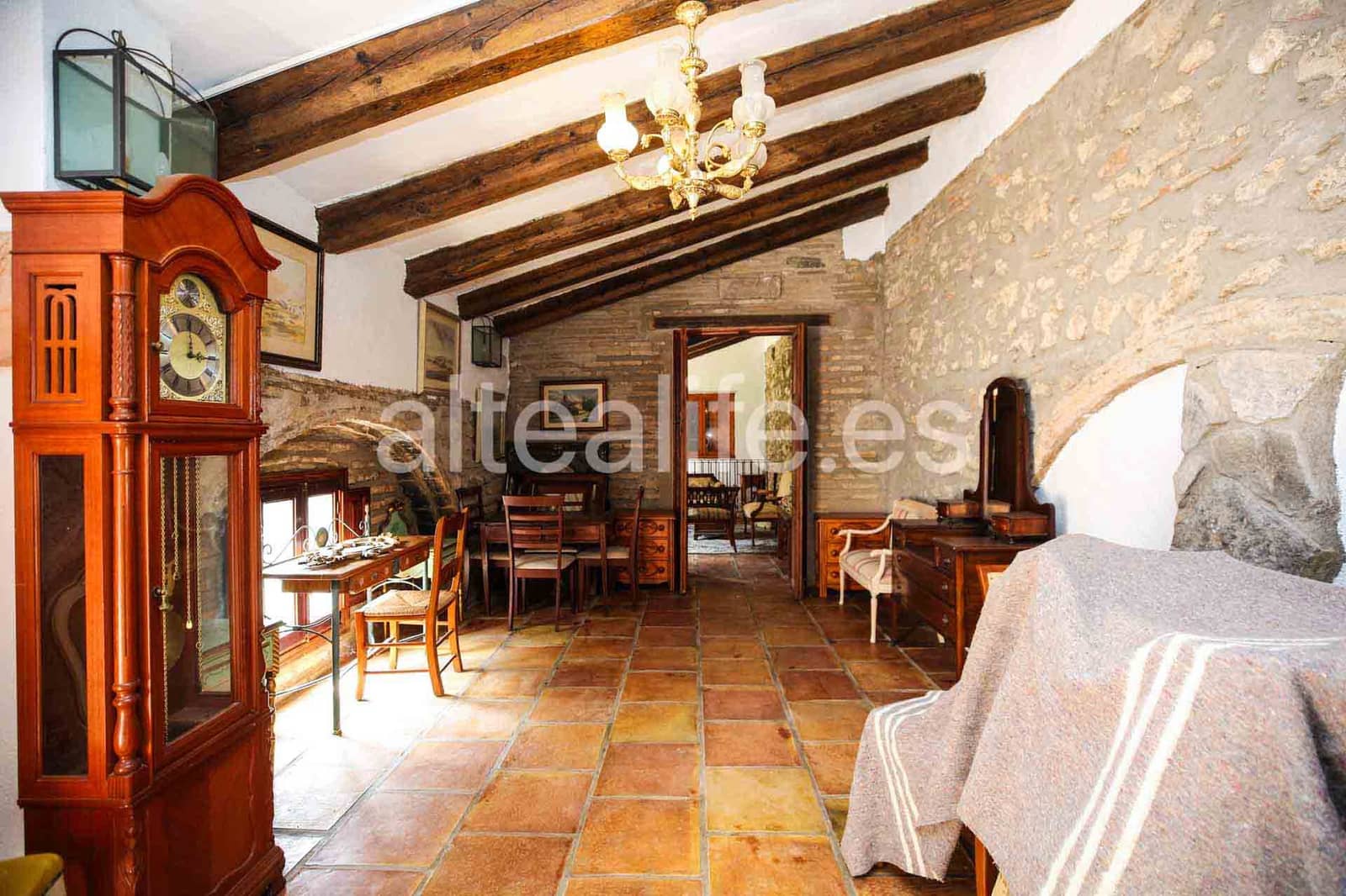 6 bedroom Townhouse for sale in Alqueria de la Comtessa - € 550,000 (Ref: 9844556)