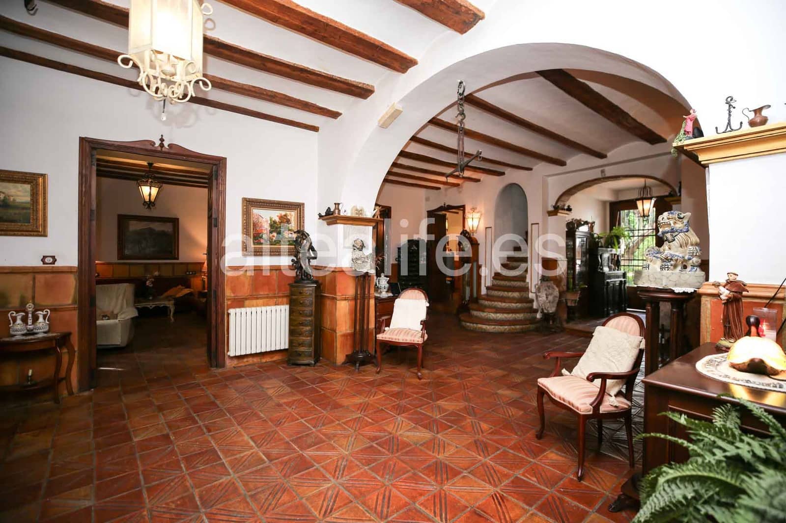 6 bedroom Townhouse for sale in Alqueria de la Comtessa - € 550,000 (Ref: 9844556)