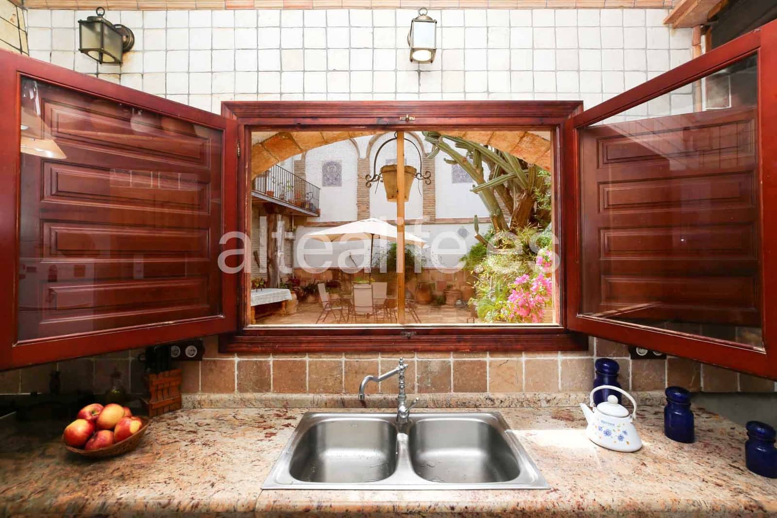 6 bedroom Townhouse for sale in Alqueria de la Comtessa - € 550,000 (Ref: 9844556)