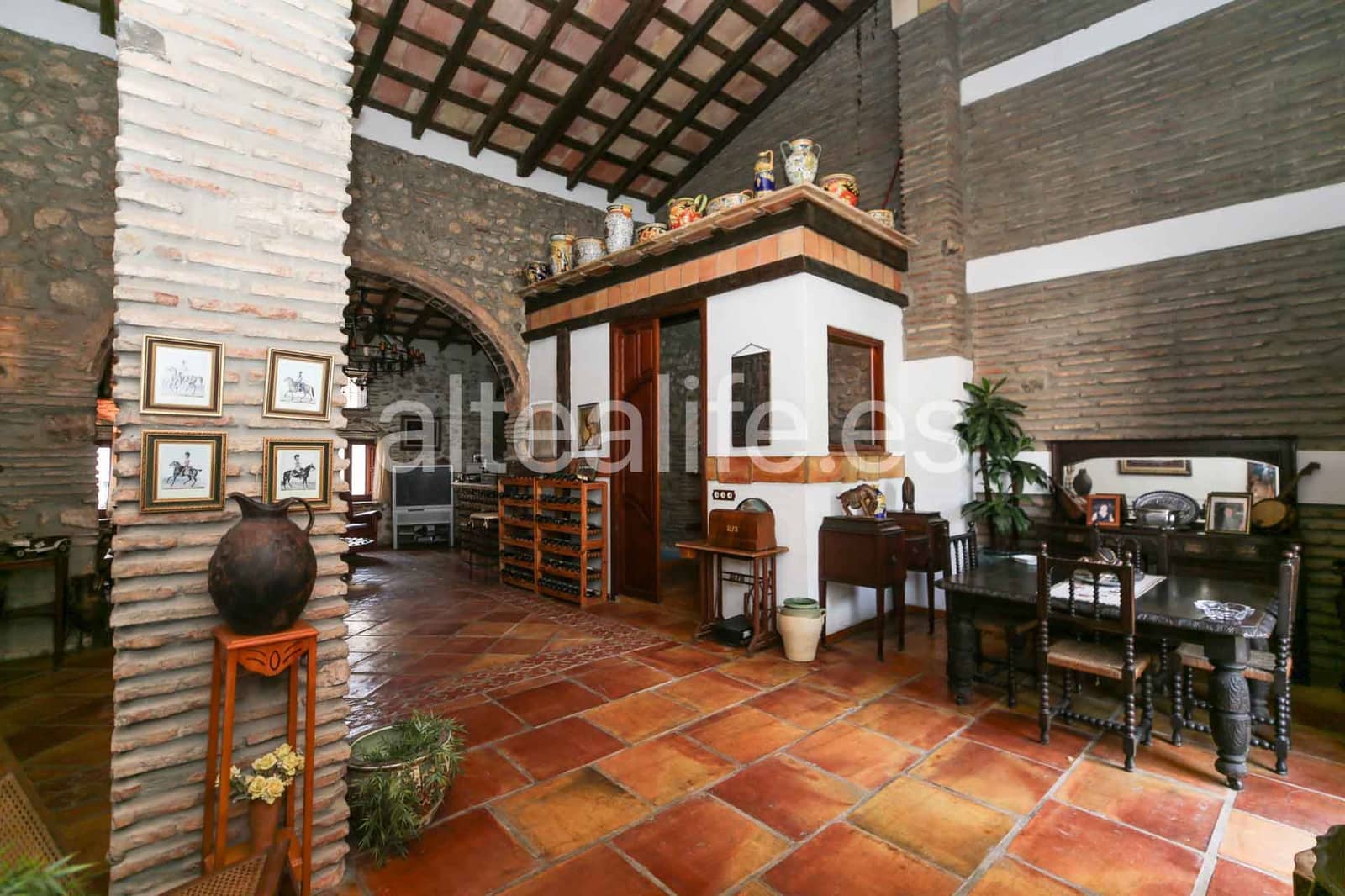 6 bedroom Townhouse for sale in Alqueria de la Comtessa - € 550,000 (Ref: 9844556)