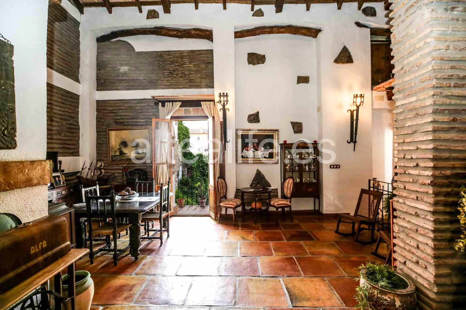 6 bedroom Townhouse for sale in Alqueria de la Comtessa - € 550,000 (Ref: 9844556)