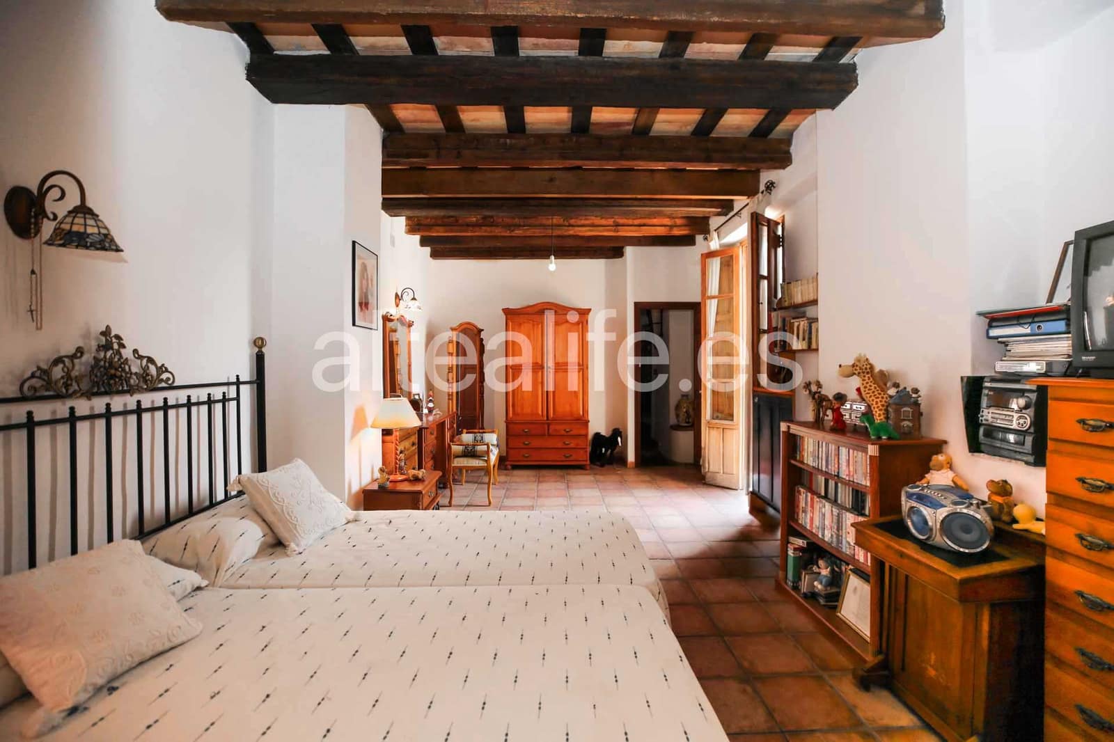 6 bedroom Townhouse for sale in Alqueria de la Comtessa - € 550,000 (Ref: 9844556)