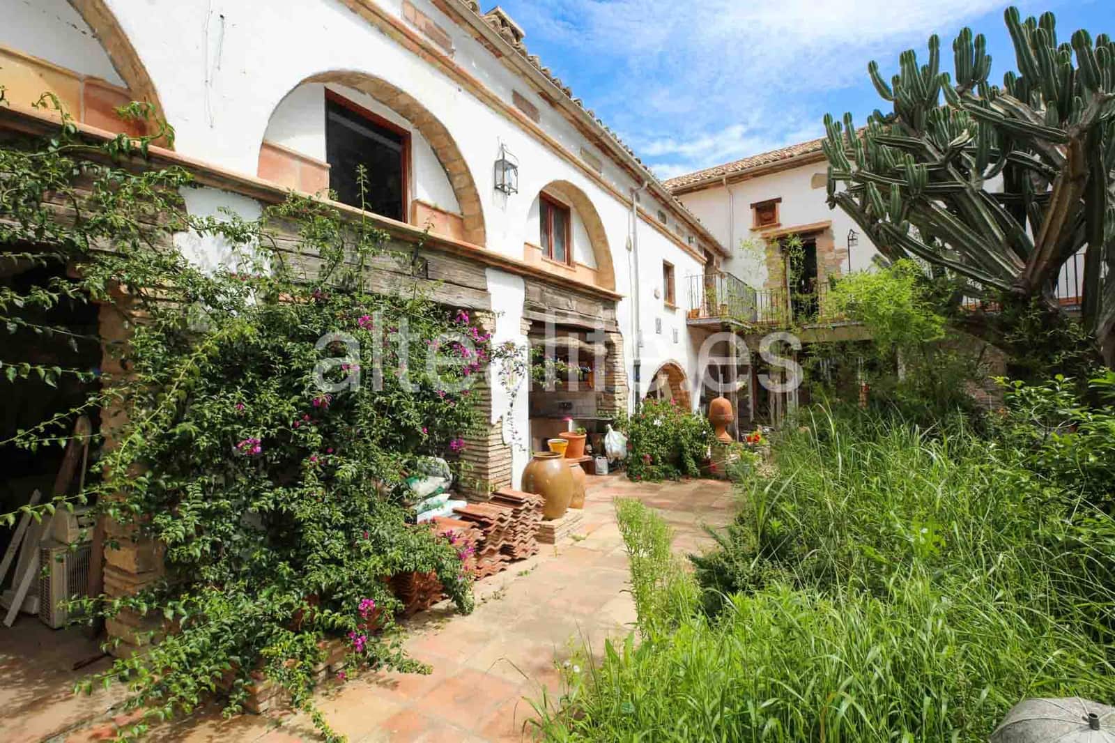 6 bedroom Townhouse for sale in Alqueria de la Comtessa - € 550,000 (Ref: 9844556)