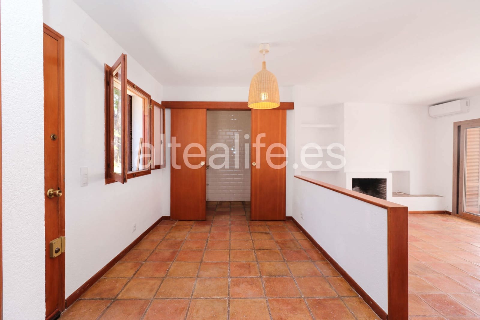 1 bedroom Apartment for rent in Altea with pool - € 1,200 (Ref: 9848330)
