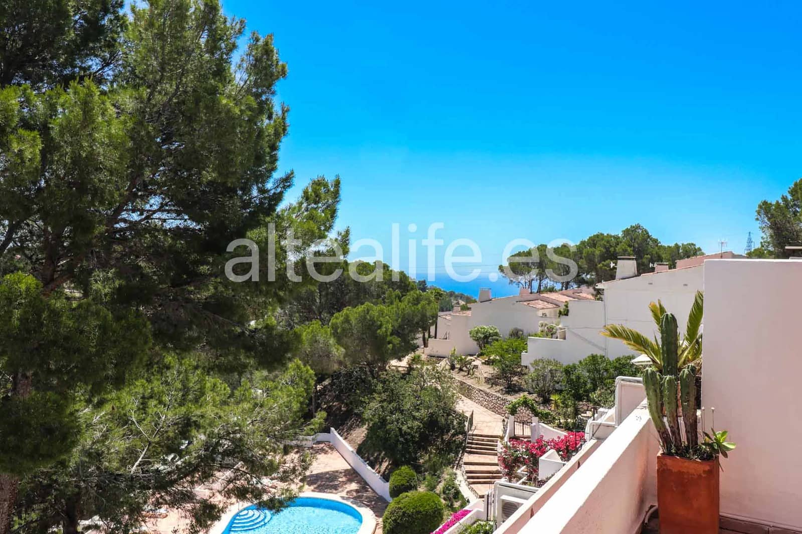 1 bedroom Apartment for rent in Altea with pool - € 1,200 (Ref: 9848330)