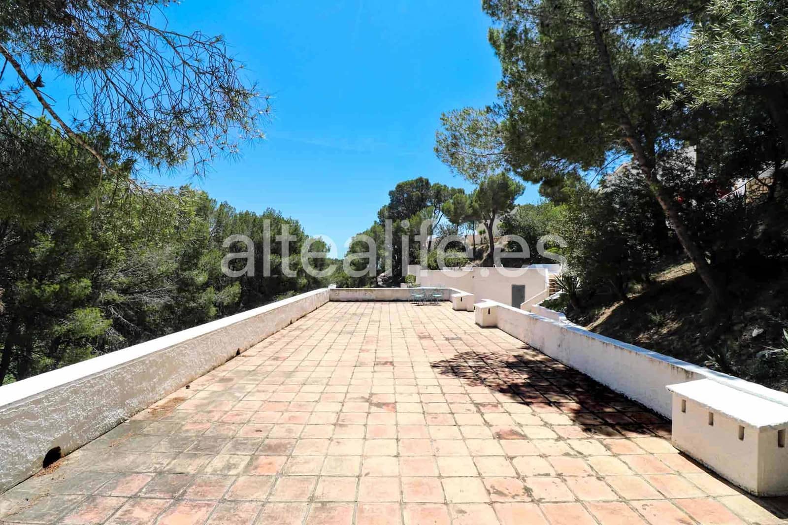 1 bedroom Apartment for rent in Altea with pool - € 1,200 (Ref: 9848330)