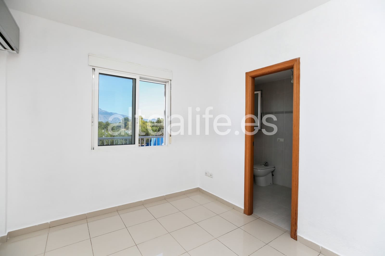 3 sypialnia Apartament na sprzedaż w Alfaz del Pi / L'Alfas del Pi - 225 000 € (Ref: 9854548)
