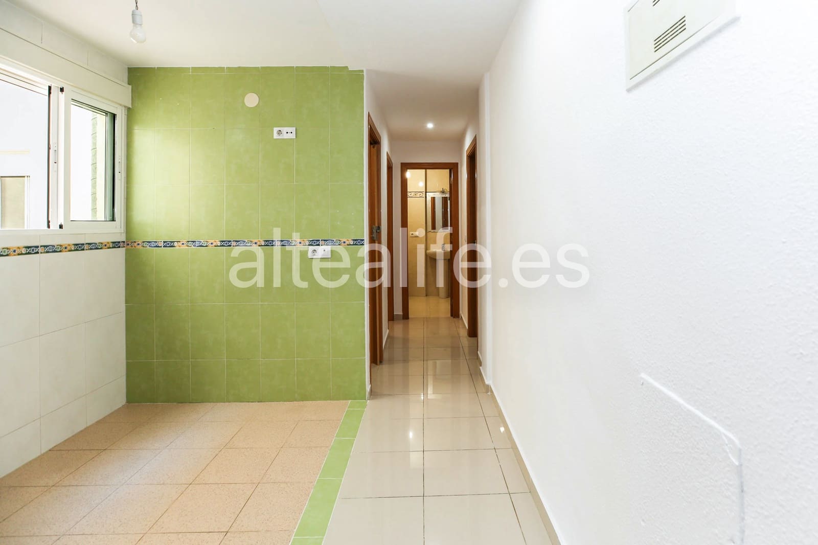 3 sypialnia Apartament na sprzedaż w Alfaz del Pi / L'Alfas del Pi - 225 000 € (Ref: 9854548)