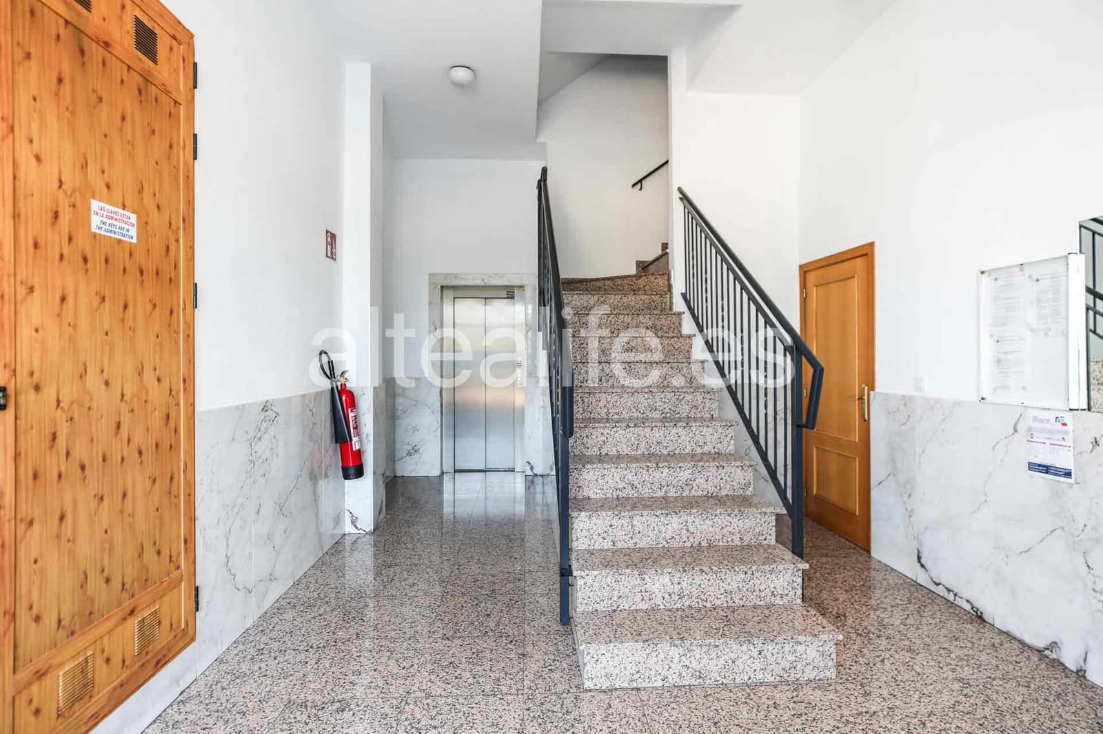 3 sypialnia Apartament na sprzedaż w Alfaz del Pi / L'Alfas del Pi - 225 000 € (Ref: 9854548)
