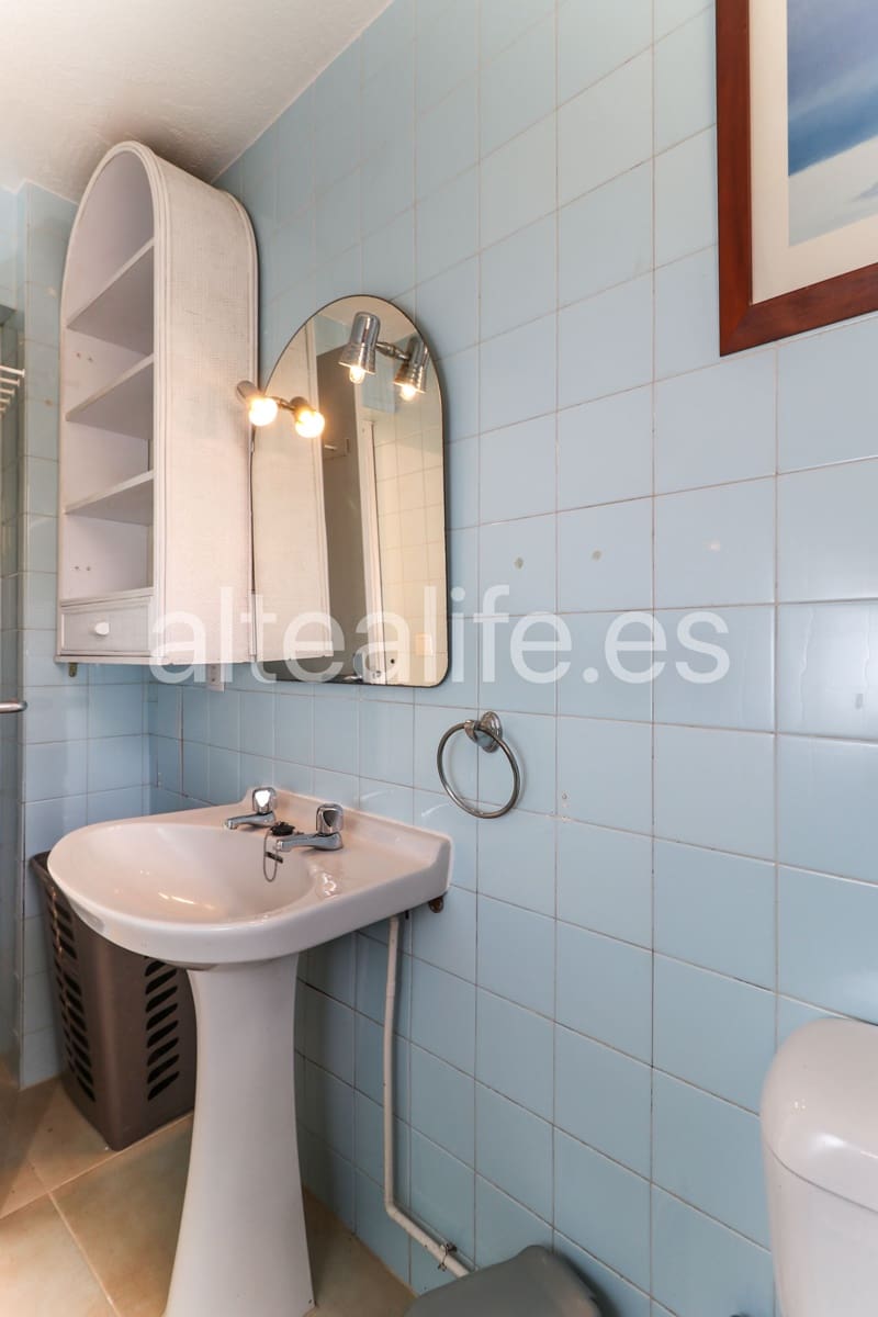 4 bedroom Townhouse for sale in La Nucia with garage - € 460,000 (Ref: 9863720)