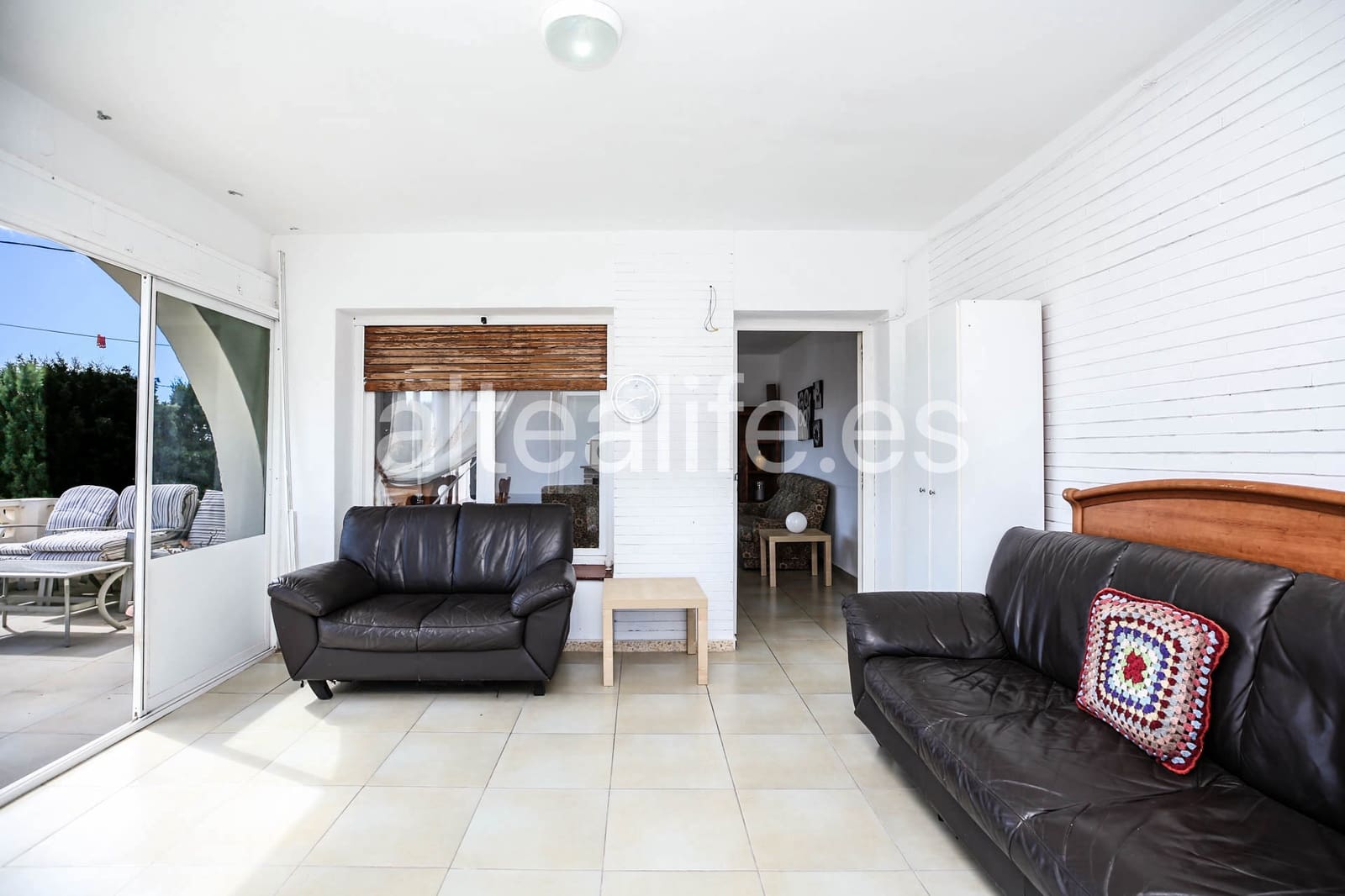 4 bedroom Townhouse for sale in La Nucia with garage - € 460,000 (Ref: 9863720)