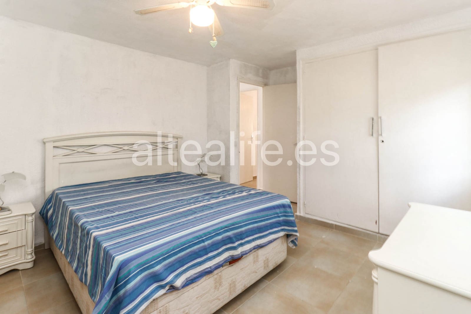 4 bedroom Townhouse for sale in La Nucia with garage - € 460,000 (Ref: 9863720)