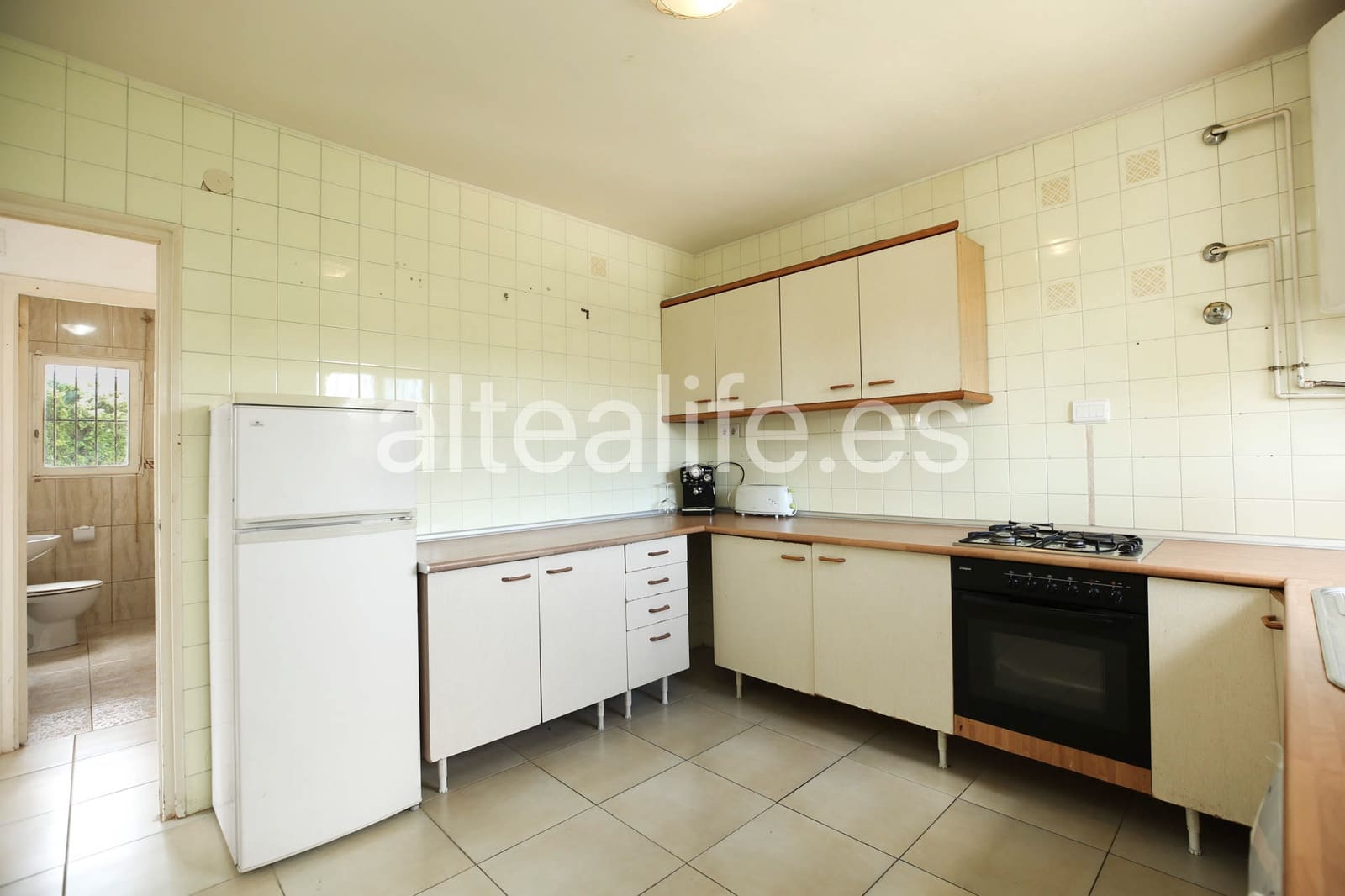 4 bedroom Townhouse for sale in La Nucia with garage - € 460,000 (Ref: 9863720)