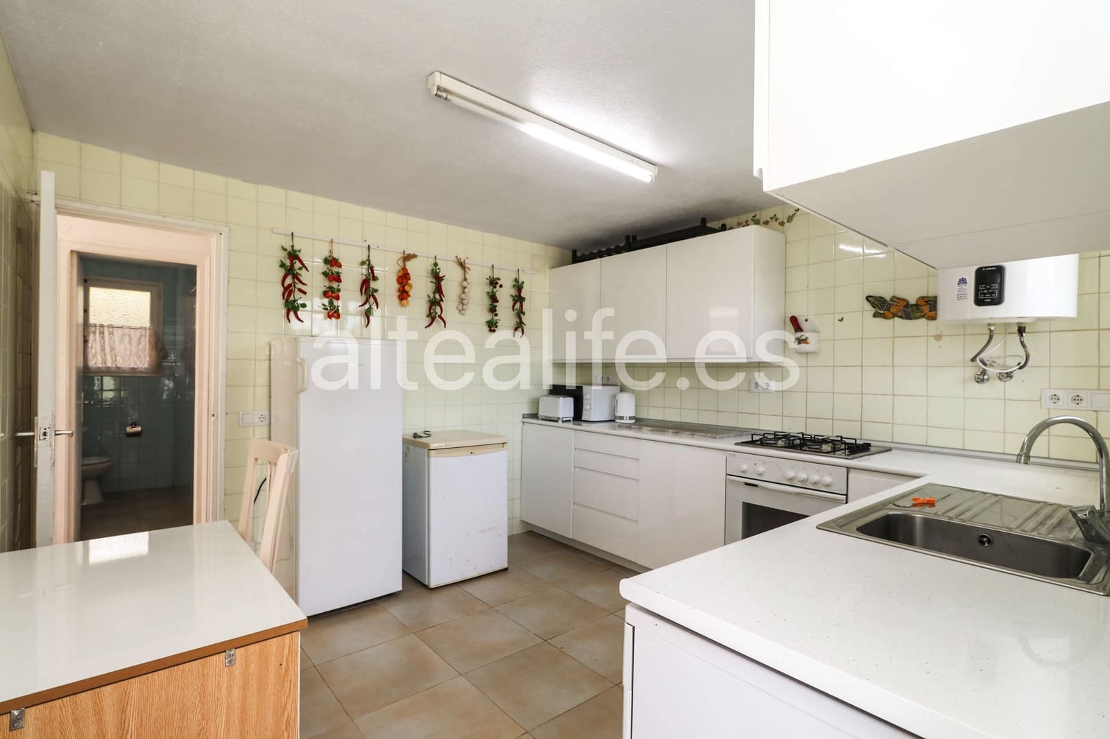 4 bedroom Townhouse for sale in La Nucia with garage - € 460,000 (Ref: 9863720)