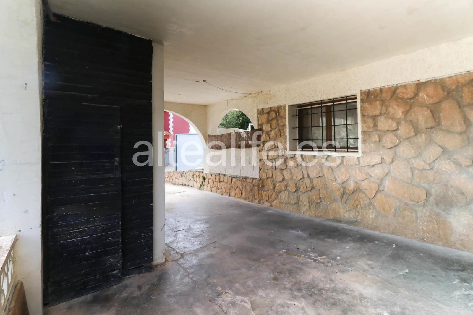 4 bedroom Townhouse for sale in La Nucia with garage - € 460,000 (Ref: 9863720)