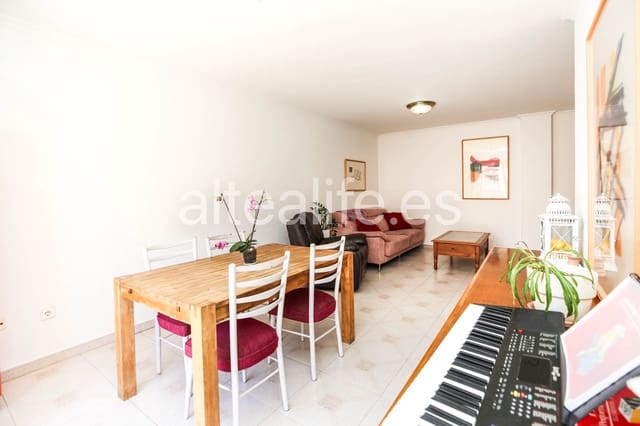 4 chambre Appartement à vendre à Polop - 235 000 € (Ref: 9867410)