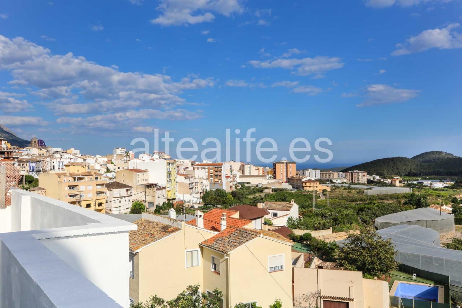 Ático de 3 habitaciones en Callosa d'En Sarrià en venta con garaje - 240.000 € (Ref: 9872488)