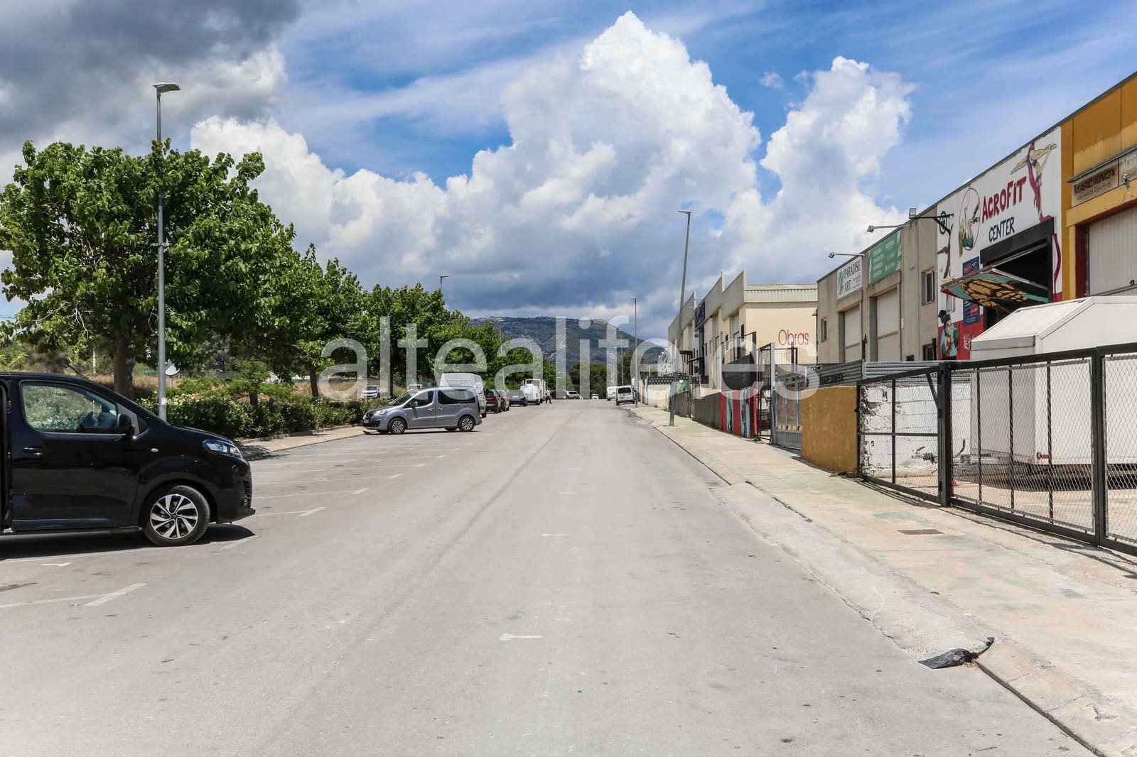 1 bedroom Commercial for sale in Polop - € 250,000 (Ref: 9877559)