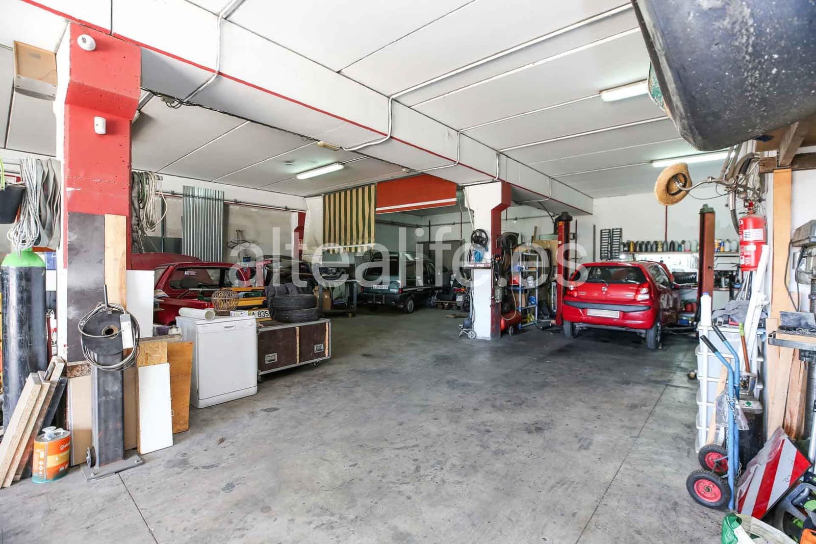 1 bedroom Commercial for sale in Polop - € 250,000 (Ref: 9877559)