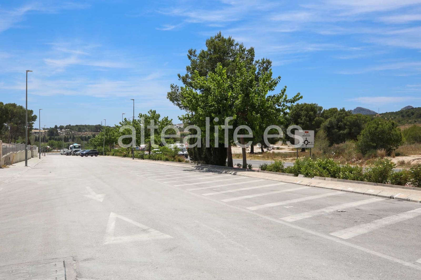 1 bedroom Commercial for sale in Polop - € 250,000 (Ref: 9877559)