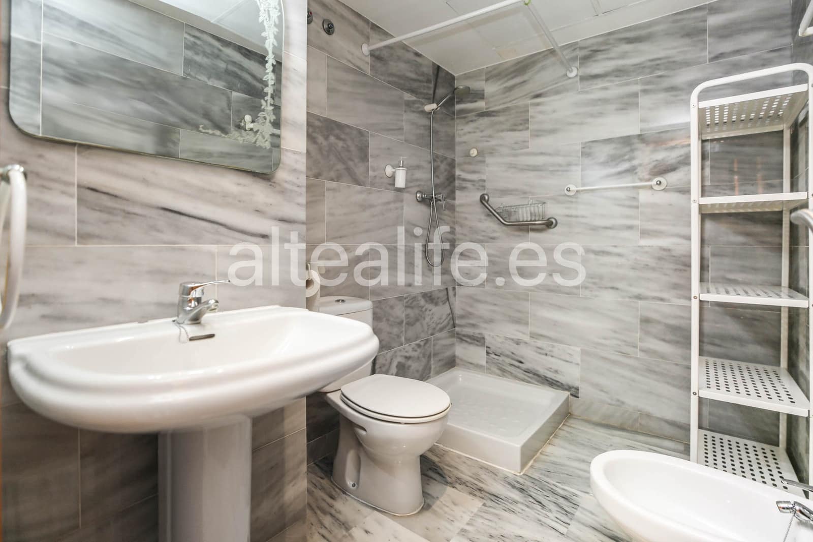 2 soverom Leilighet til salgs i La Villajoyosa / Vila Joiosa med svømmebasseng garasje - € 355 000 (Ref: 9898353)