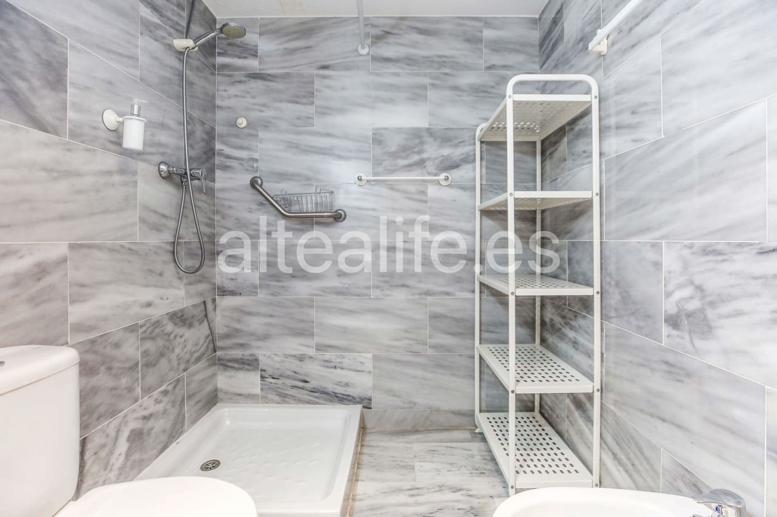 2 soverom Leilighet til salgs i La Villajoyosa / Vila Joiosa med svømmebasseng garasje - € 355 000 (Ref: 9898353)