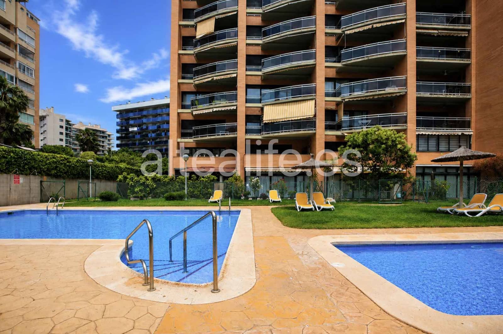 2 soverom Leilighet til salgs i La Villajoyosa / Vila Joiosa med svømmebasseng garasje - € 355 000 (Ref: 9898353)