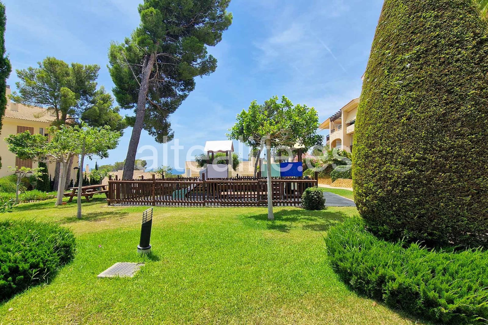 1 soveværelse Lejlighed til salg i Altea med swimmingpool garage - € 250.000 (Ref: 9932121)