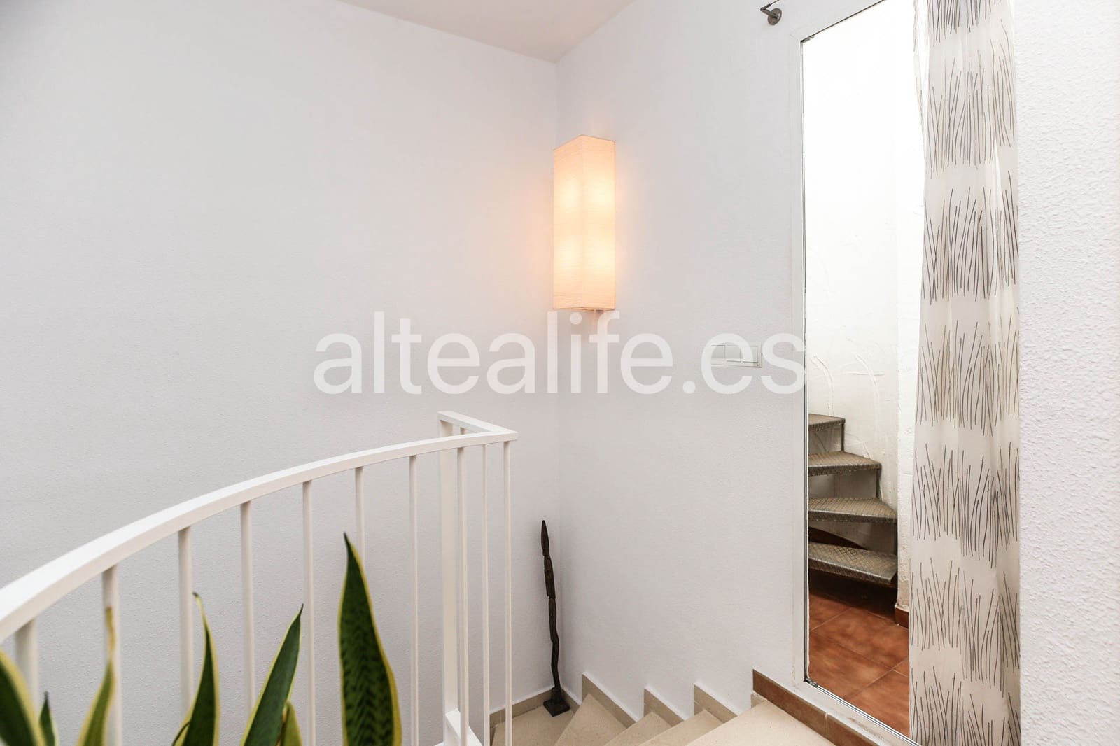 2 bedroom Bungalow for sale in La Nucia with pool garage - € 259,000 (Ref: 9937057)