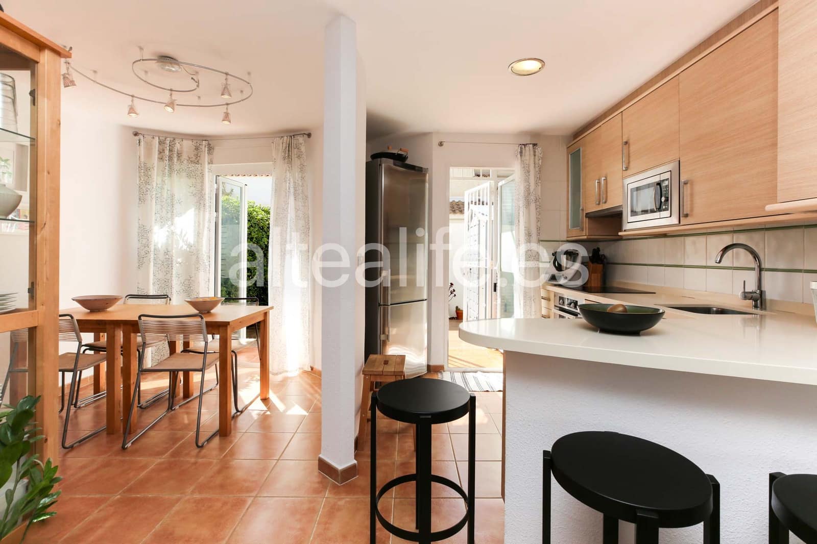 2 bedroom Bungalow for sale in La Nucia with pool garage - € 259,000 (Ref: 9937057)