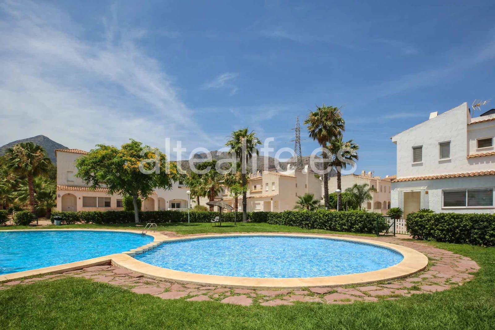 2 bedroom Bungalow for sale in La Nucia with pool garage - € 259,000 (Ref: 9937057)