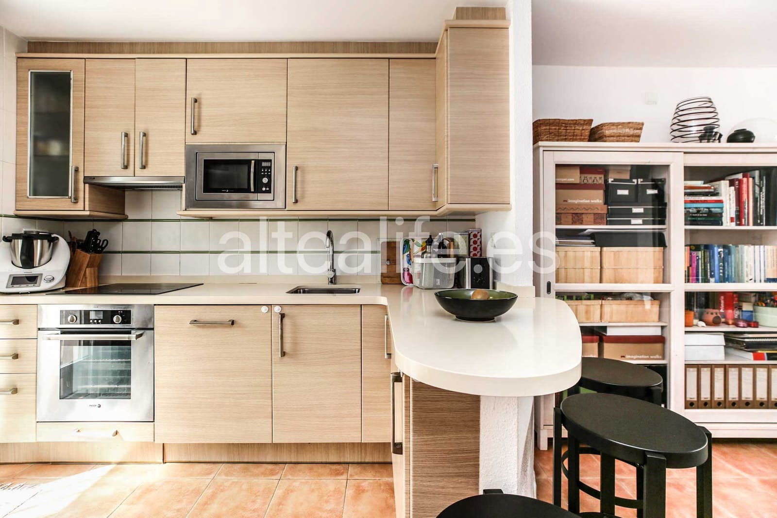 2 bedroom Bungalow for sale in La Nucia with pool garage - € 259,000 (Ref: 9937057)