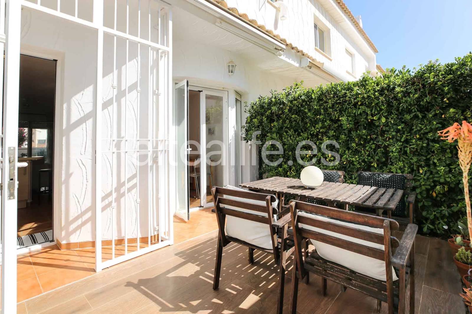 2 bedroom Bungalow for sale in La Nucia with pool garage - € 259,000 (Ref: 9937057)
