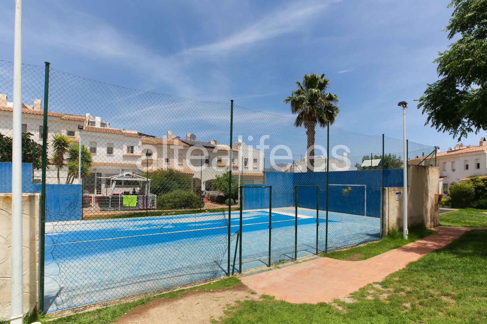 2 bedroom Bungalow for sale in La Nucia with pool garage - € 259,000 (Ref: 9937057)