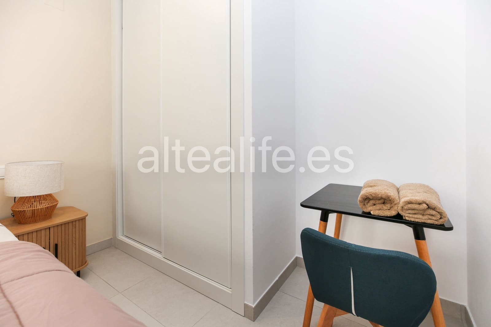 1 bedroom Apartment for rent in Altea with garage - € 1,350 (Ref: 9965859)
