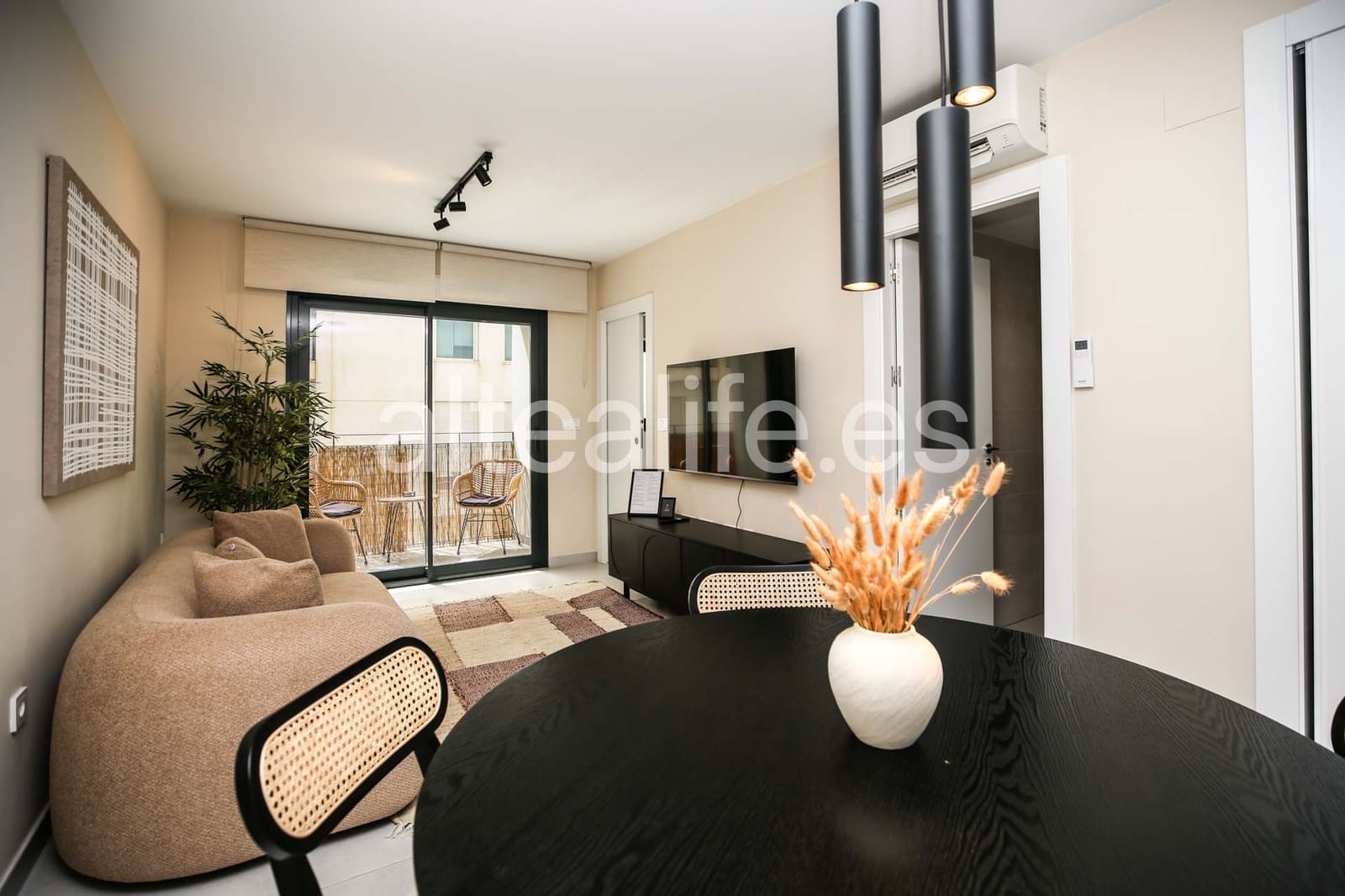 1 bedroom Apartment for rent in Altea with garage - € 1,350 (Ref: 9965859)