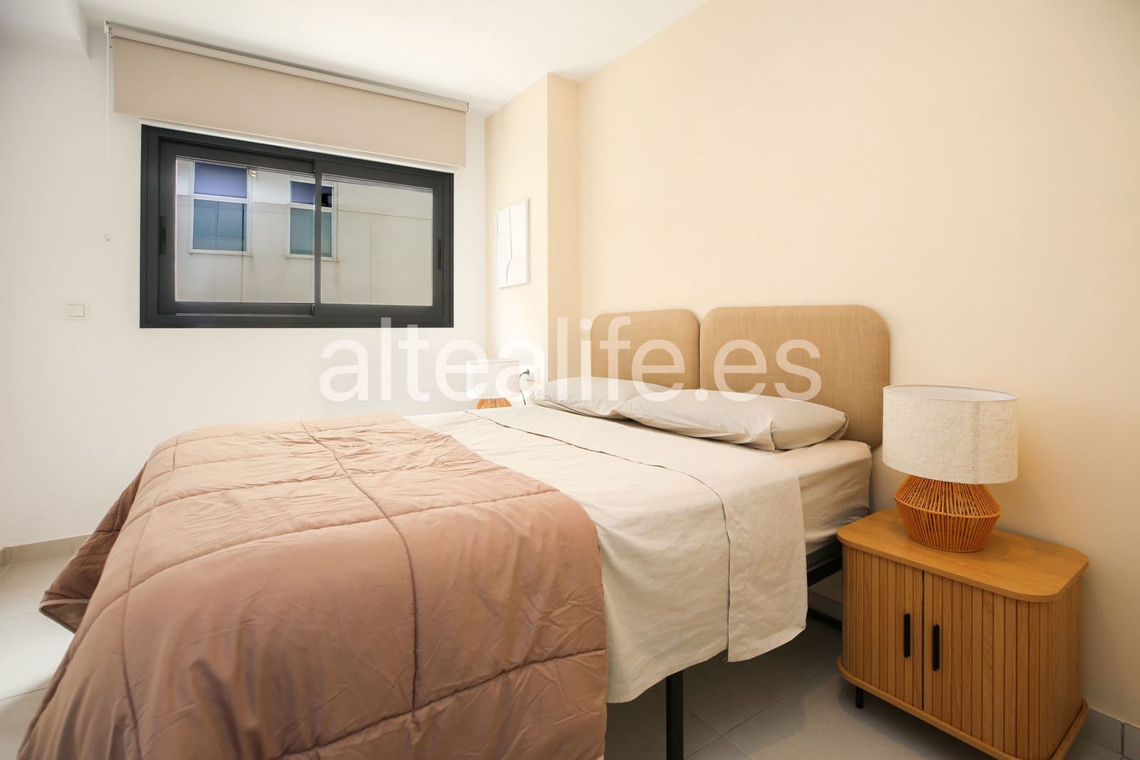 1 bedroom Apartment for rent in Altea with garage - € 1,350 (Ref: 9965859)