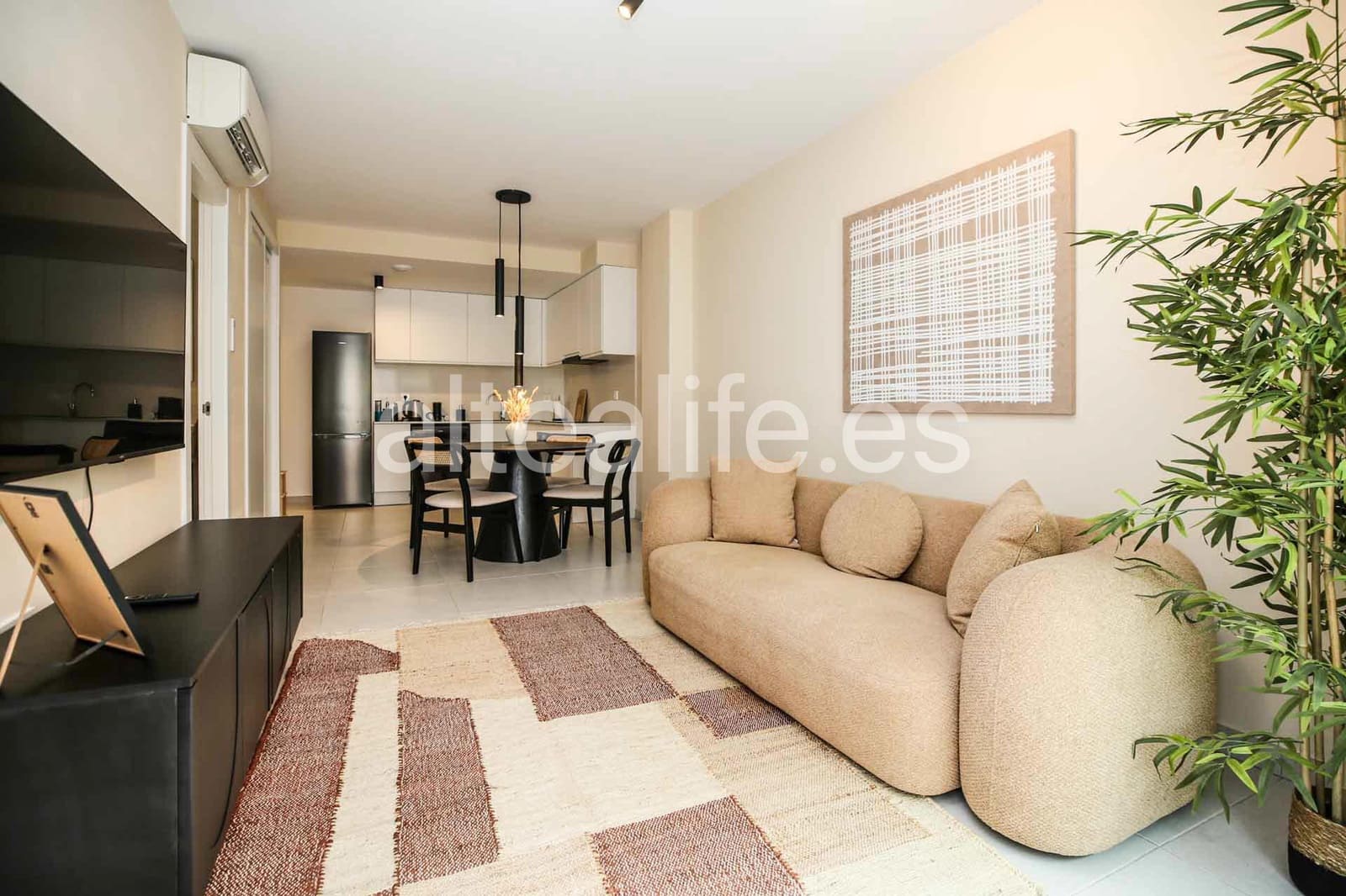 1 bedroom Apartment for rent in Altea with garage - € 1,350 (Ref: 9965859)